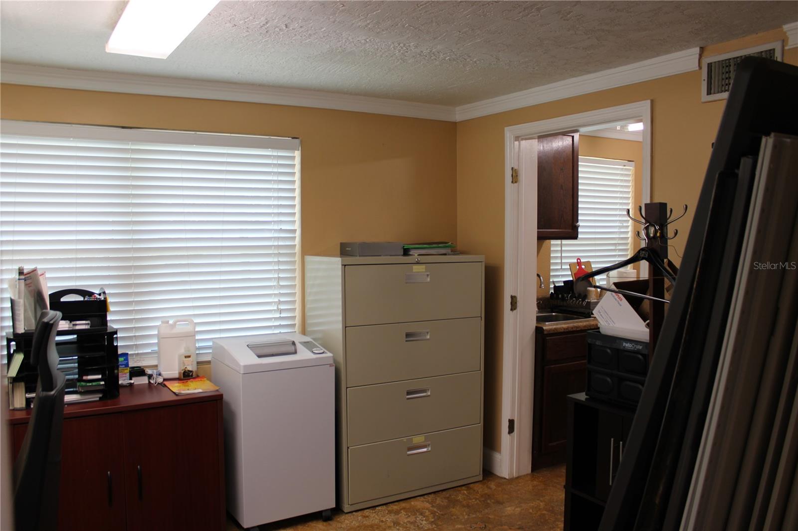 1505 Lakeview Rd Property Photo 9