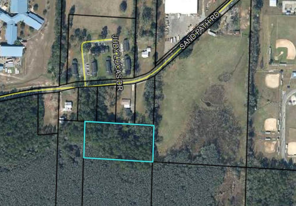 Sand Path Rd Property Photo 1