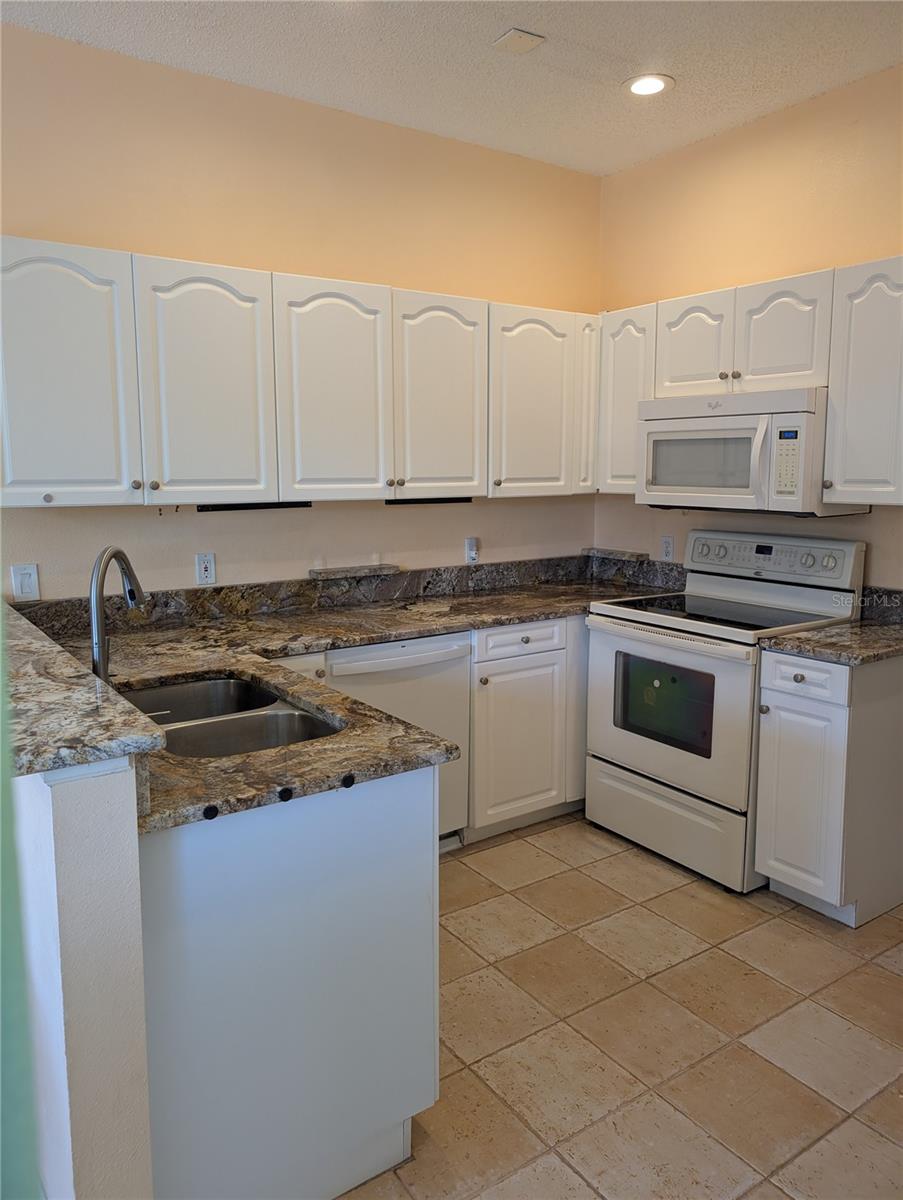 2983 Covewood Pl Property Photo 20