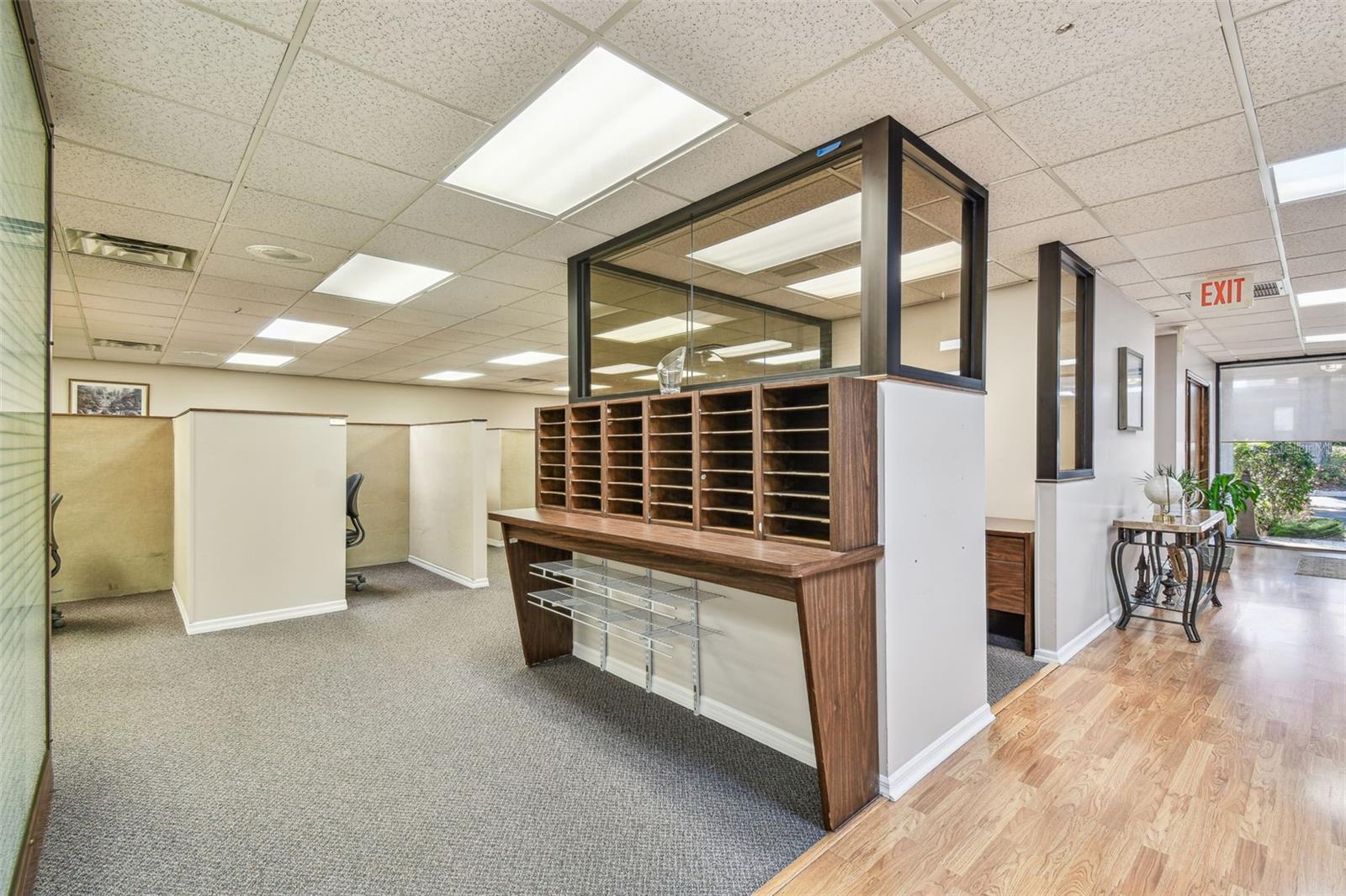 1046 W Busch Blvd #300 Property Photo 17