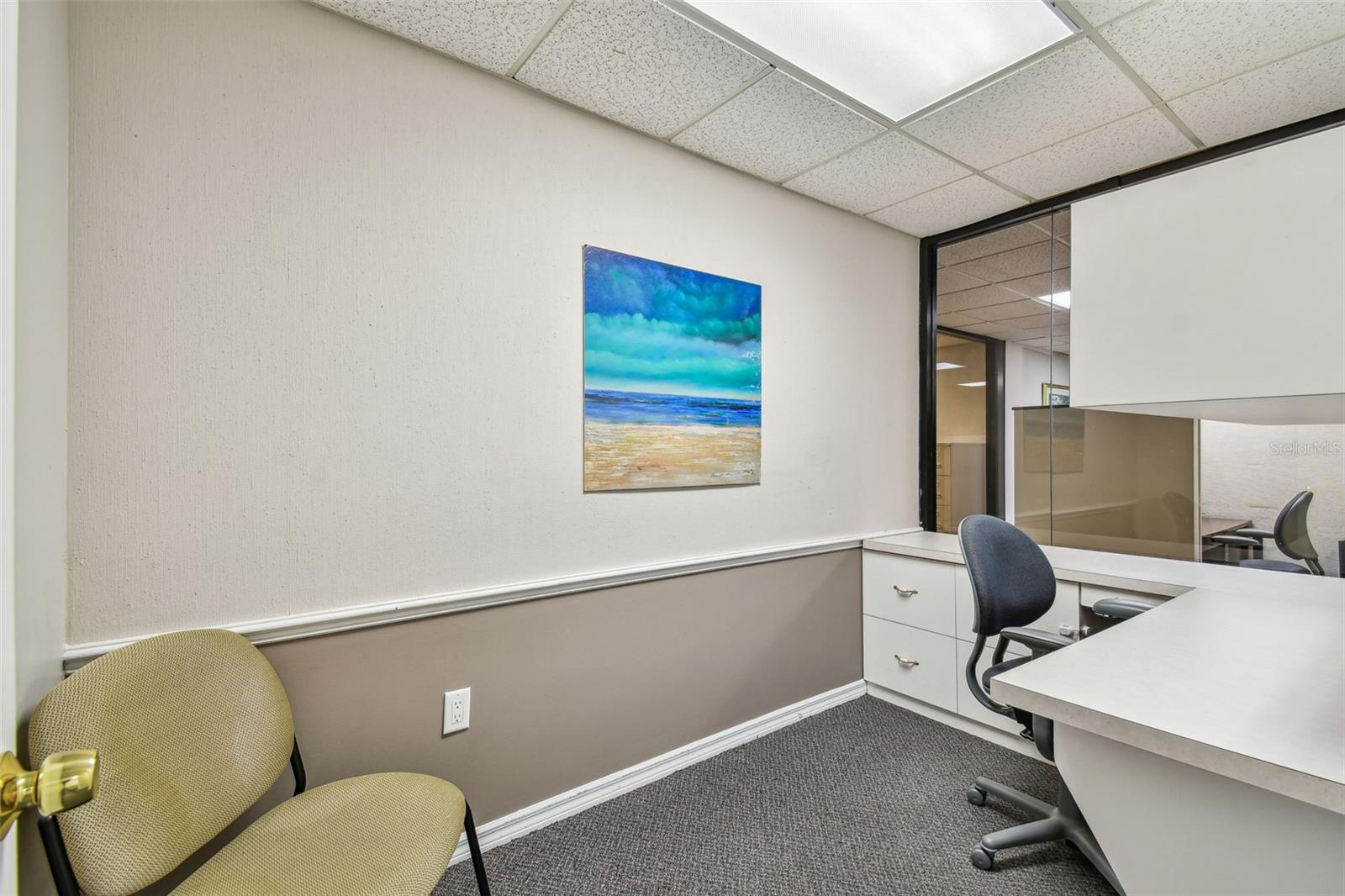 1046 W Busch Blvd #300 Property Photo 23