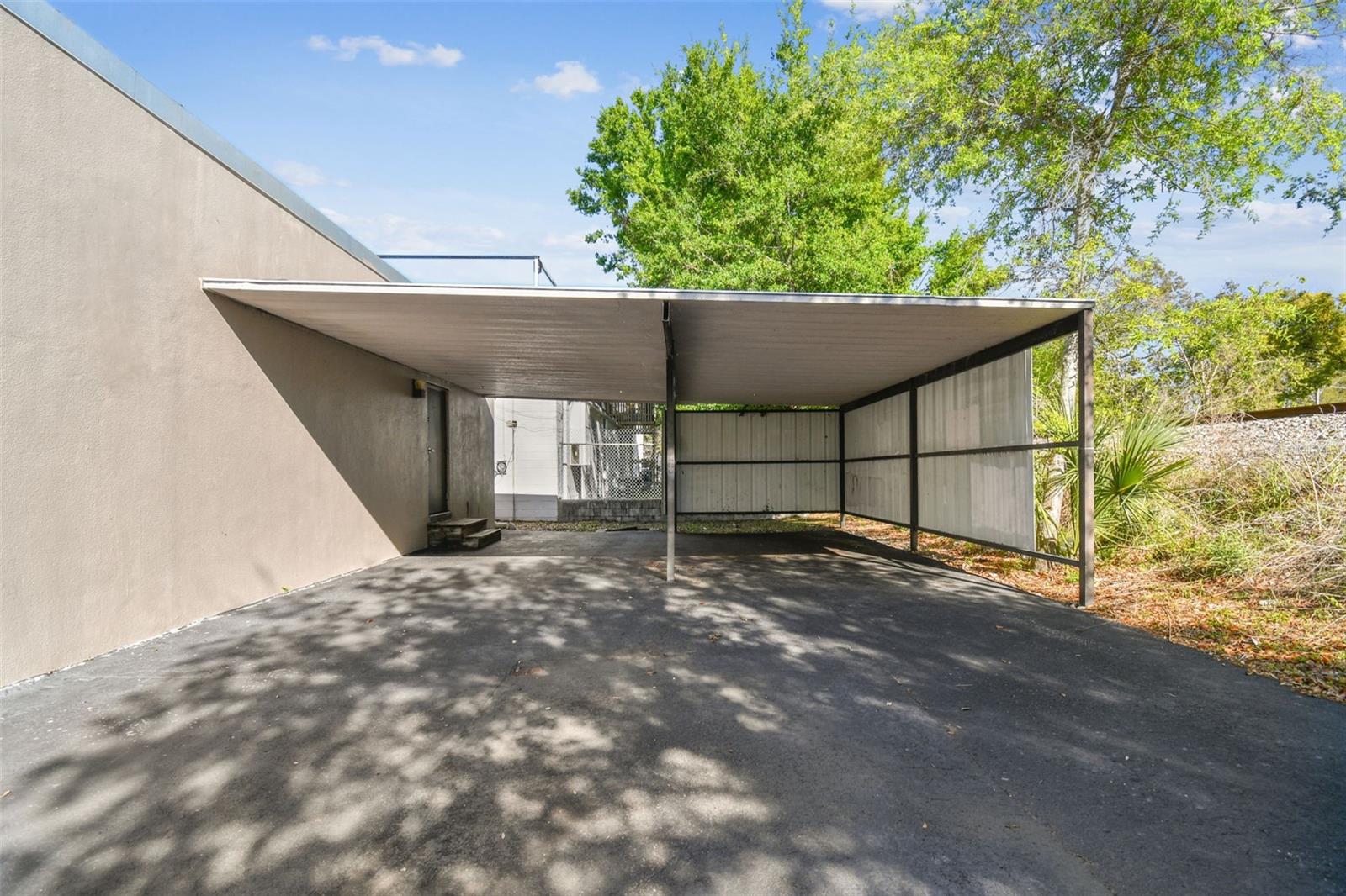 1046 W Busch Blvd #300 Property Photo 32