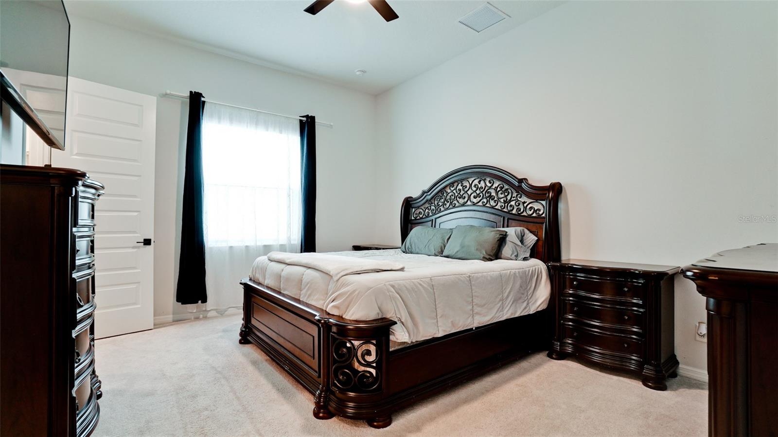 684 Regatta Way Property Photo 33