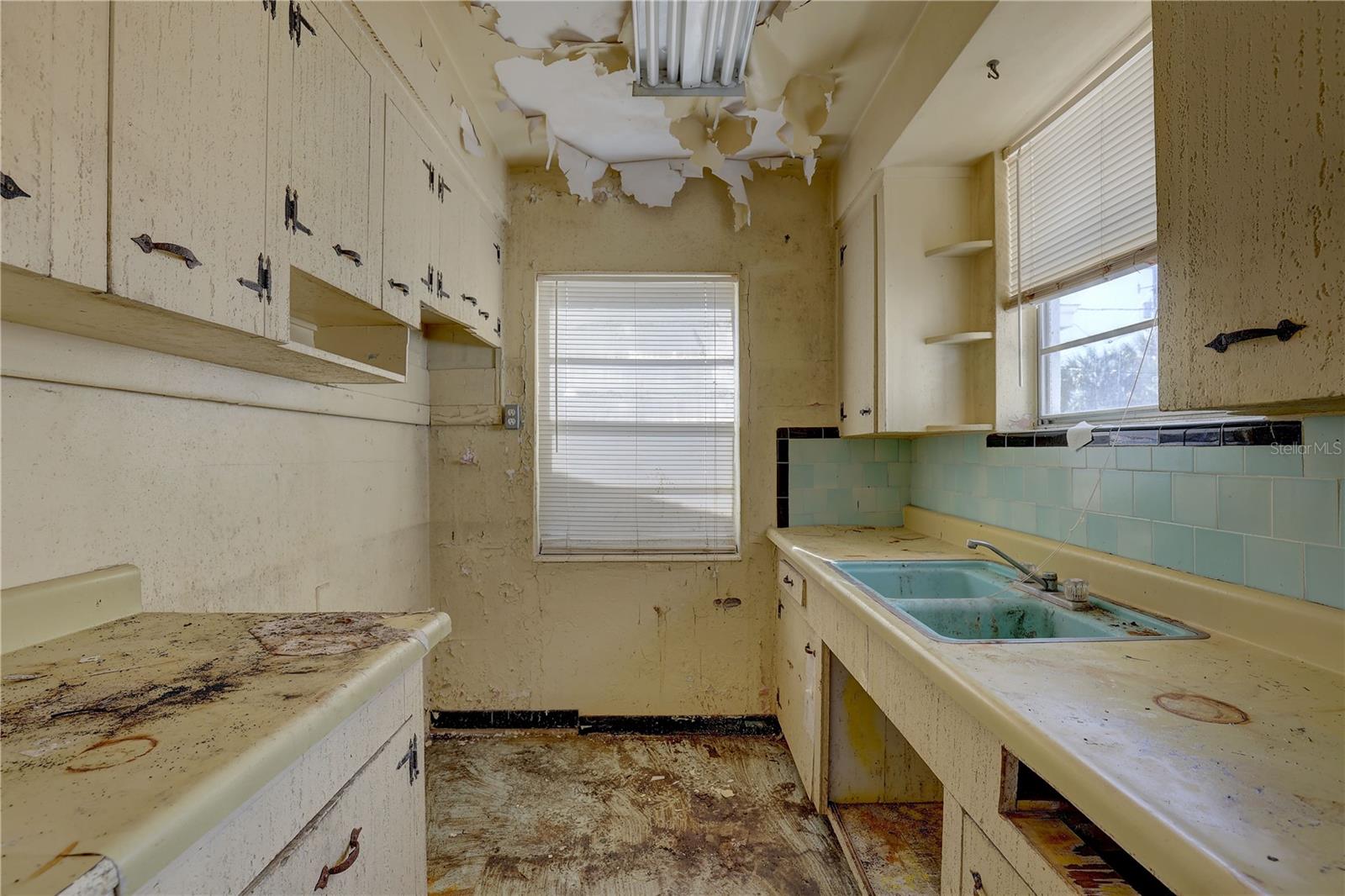 440 S Bayshore Dr Property Photo 13