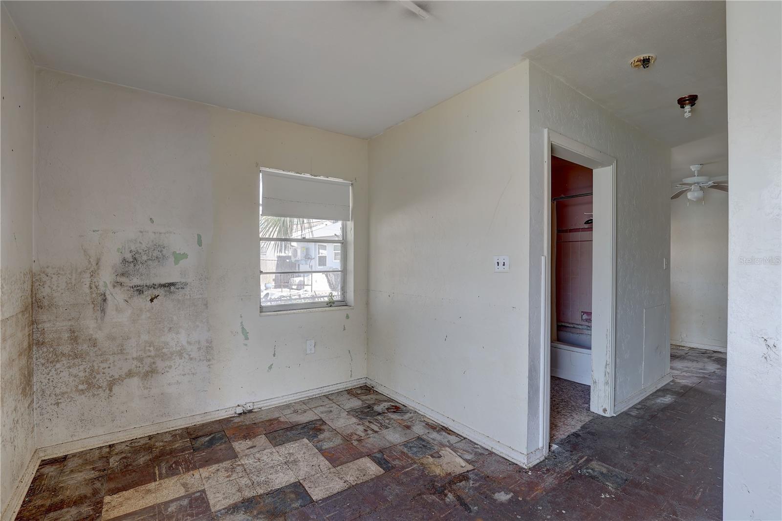 440 S Bayshore Dr Property Photo 24