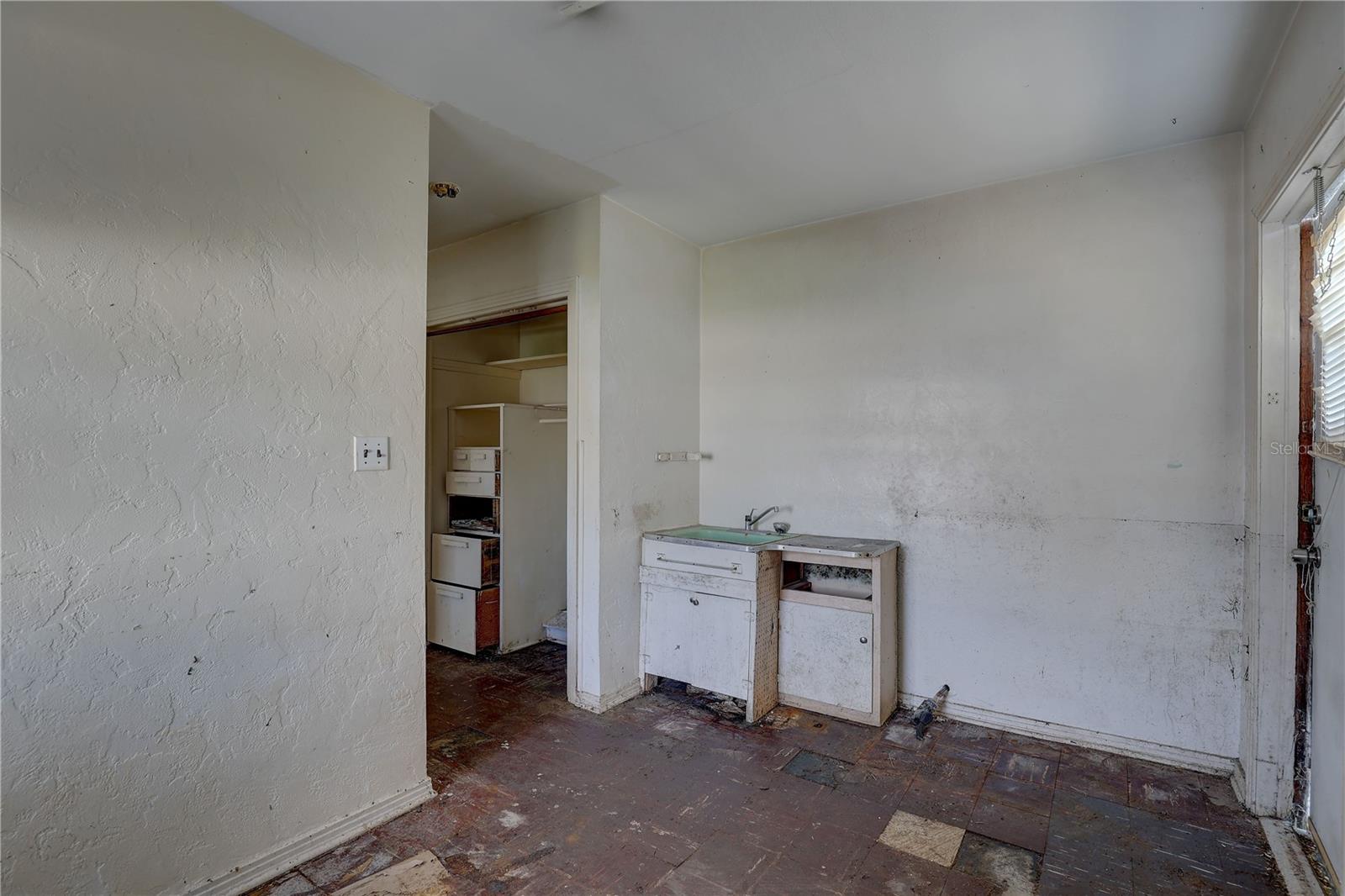 440 S Bayshore Dr Property Photo 25