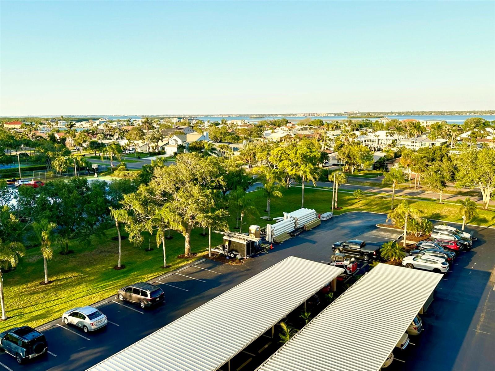 690 Island Way #707 Property Photo 34