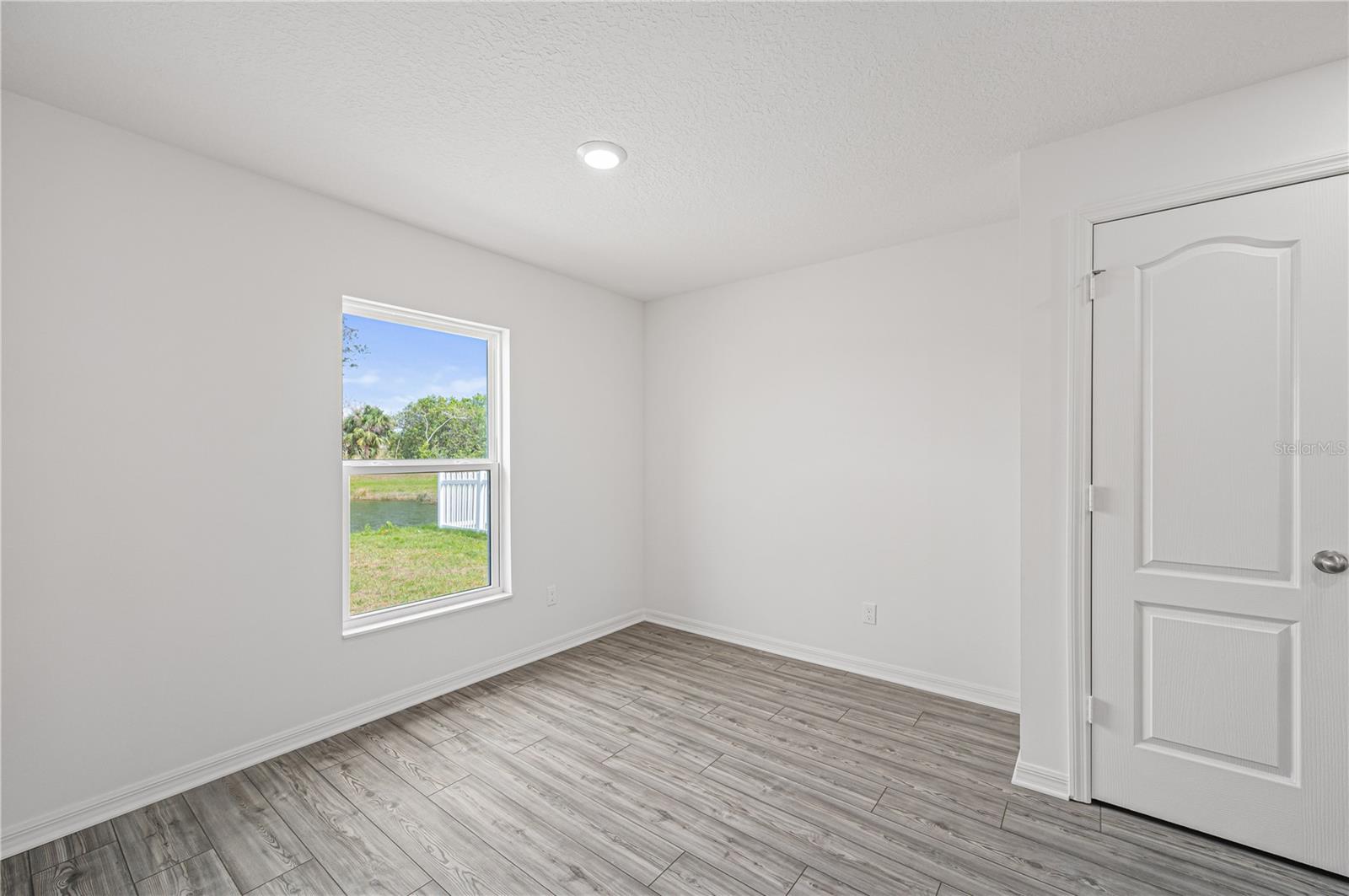 10 Sawfish Ct Property Photo 7