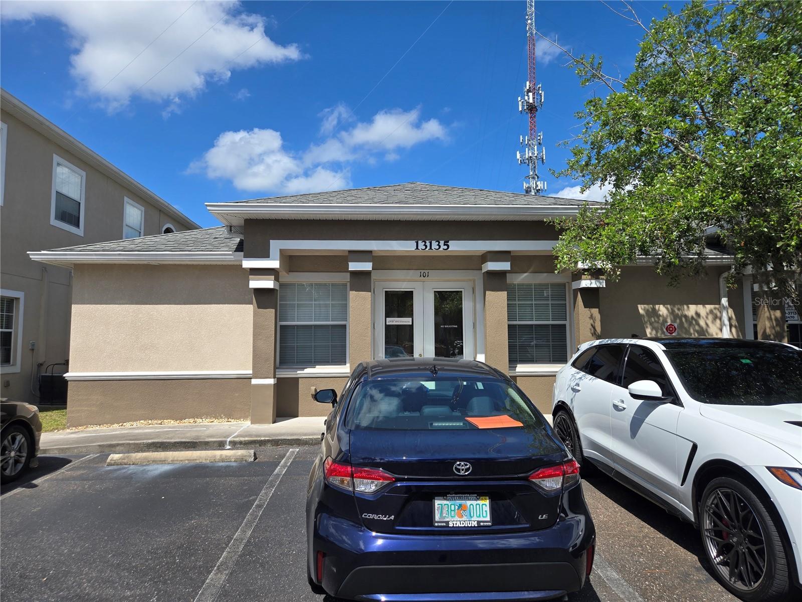 13135 W Linebaugh Ave Property Photo 1