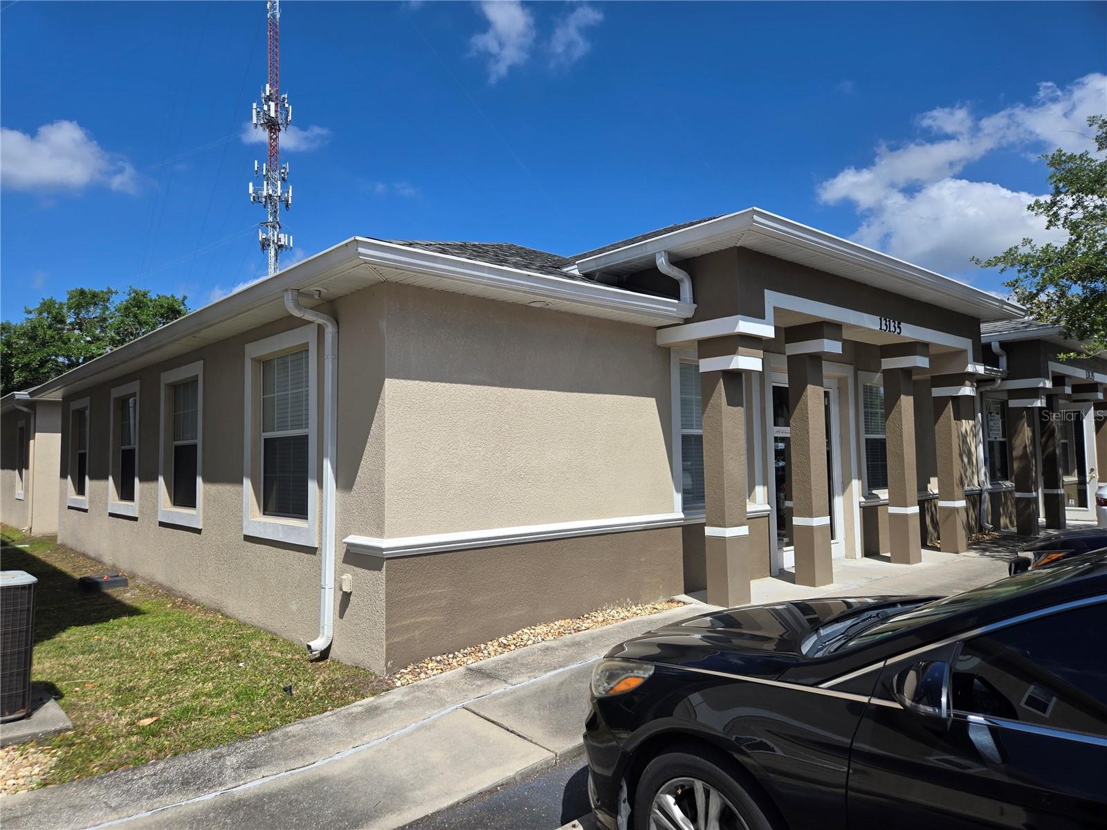 13135 W Linebaugh Ave Property Photo 3