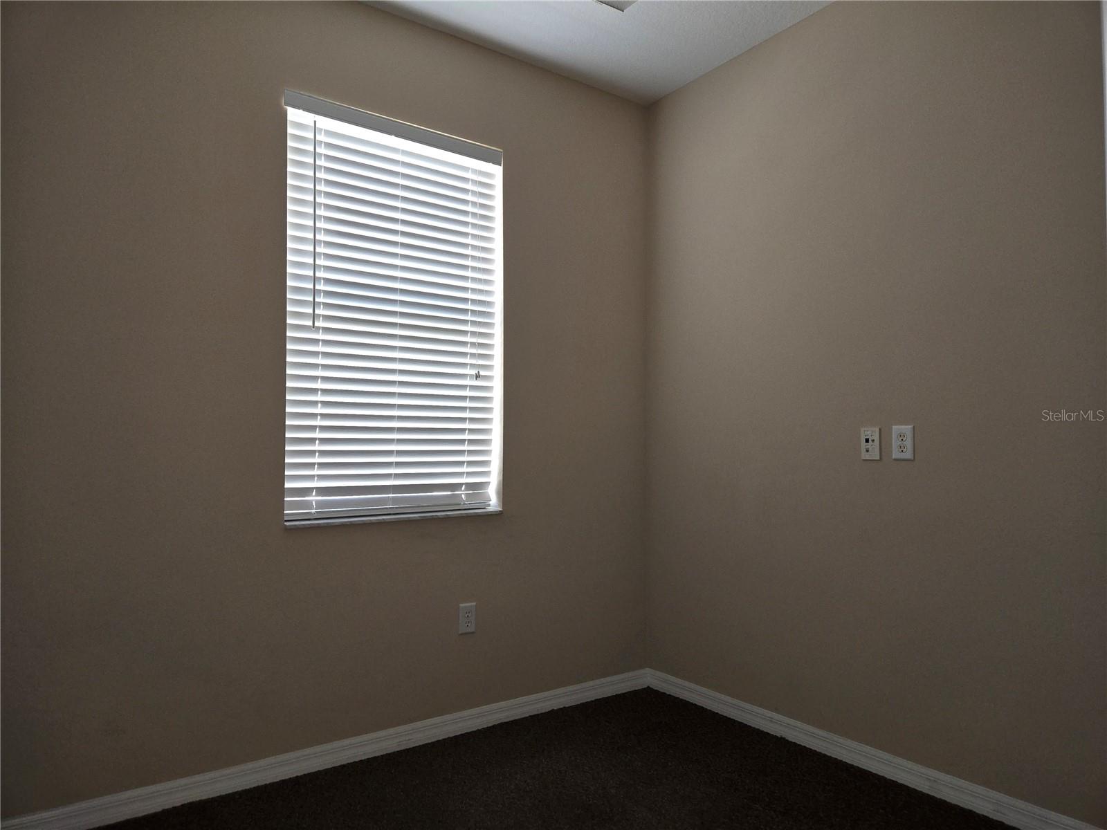 13135 W Linebaugh Ave Property Photo 18