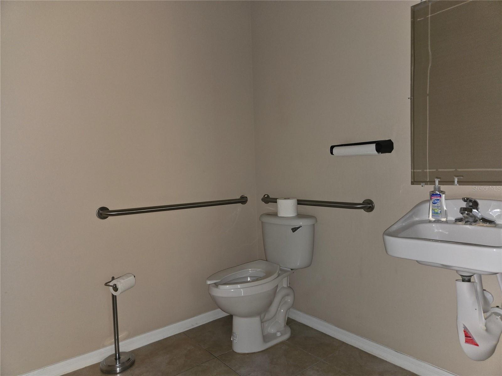 13135 W Linebaugh Ave Property Photo 22