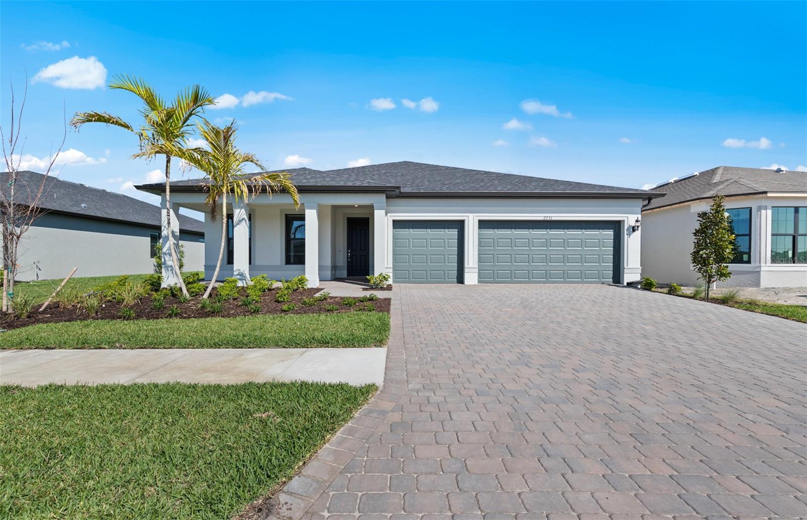 2731 Winding Creek Trl Property Photo 4