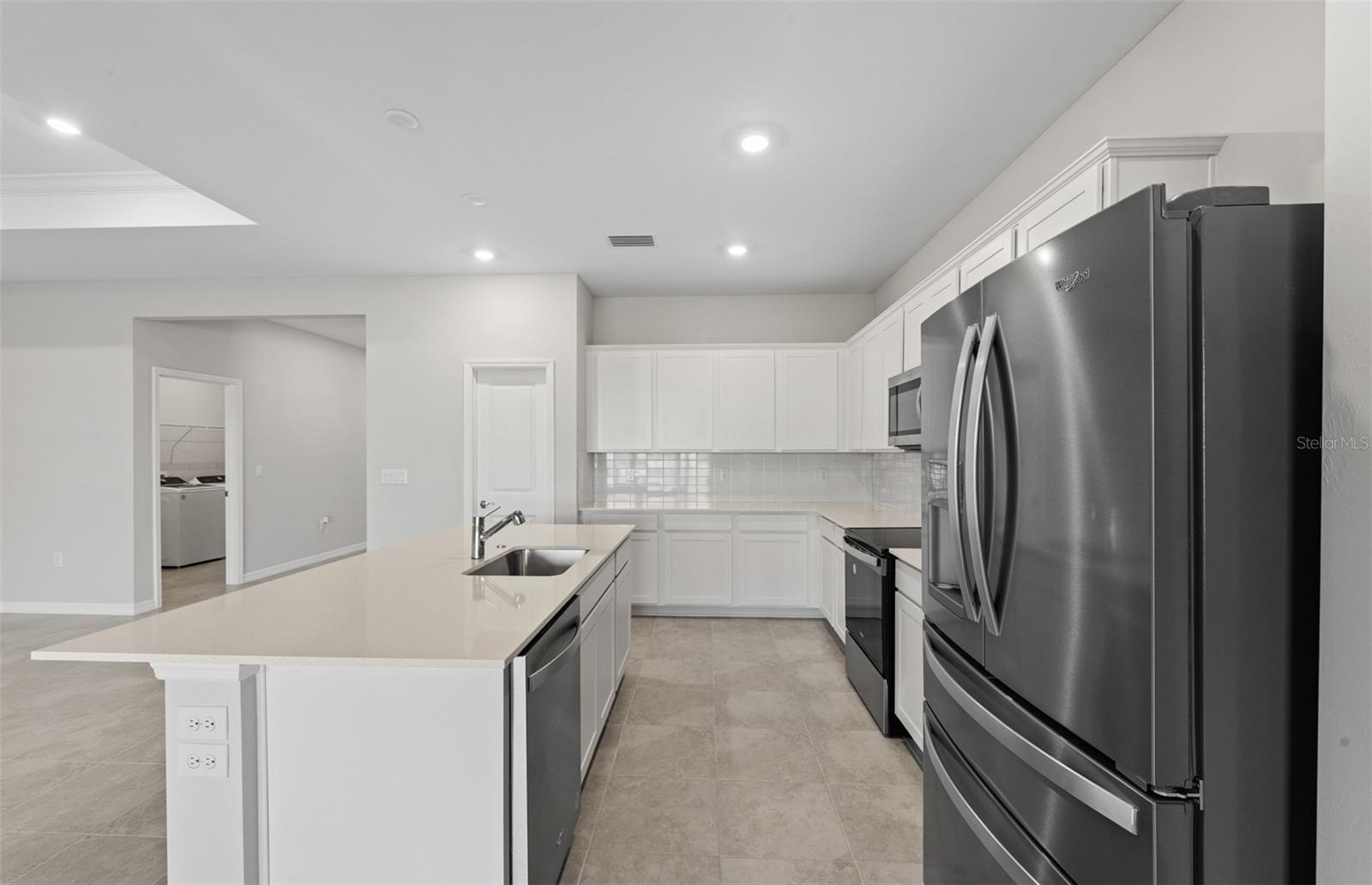 2731 Winding Creek Trl Property Photo 11