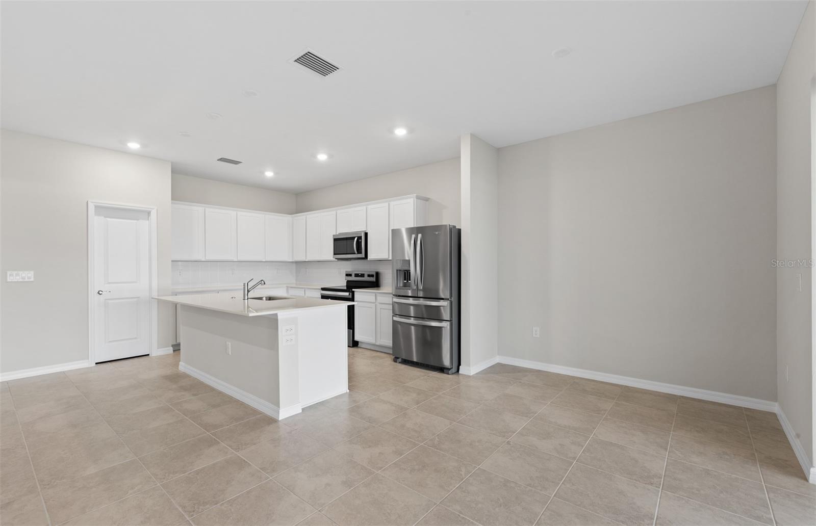 2731 Winding Creek Trl Property Photo 13