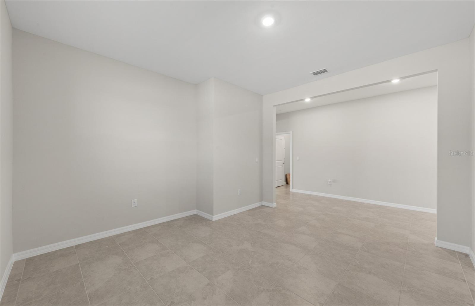 2731 Winding Creek Trl Property Photo 22
