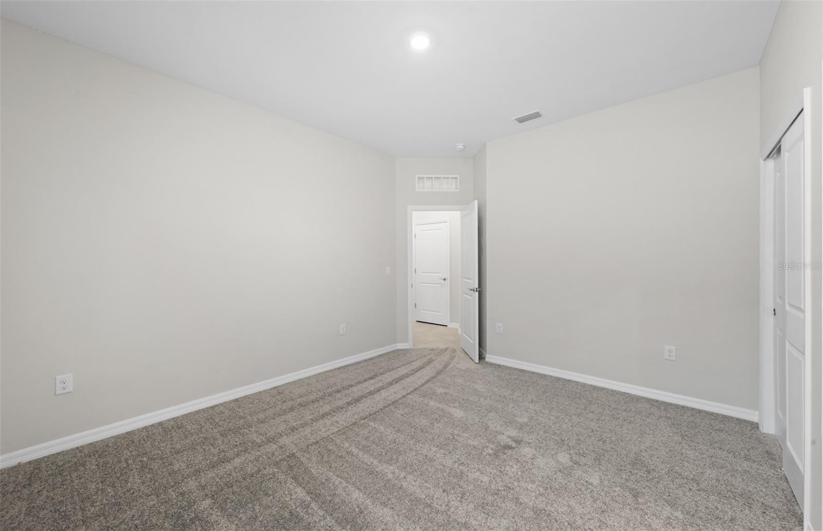 2731 Winding Creek Trl Property Photo 31