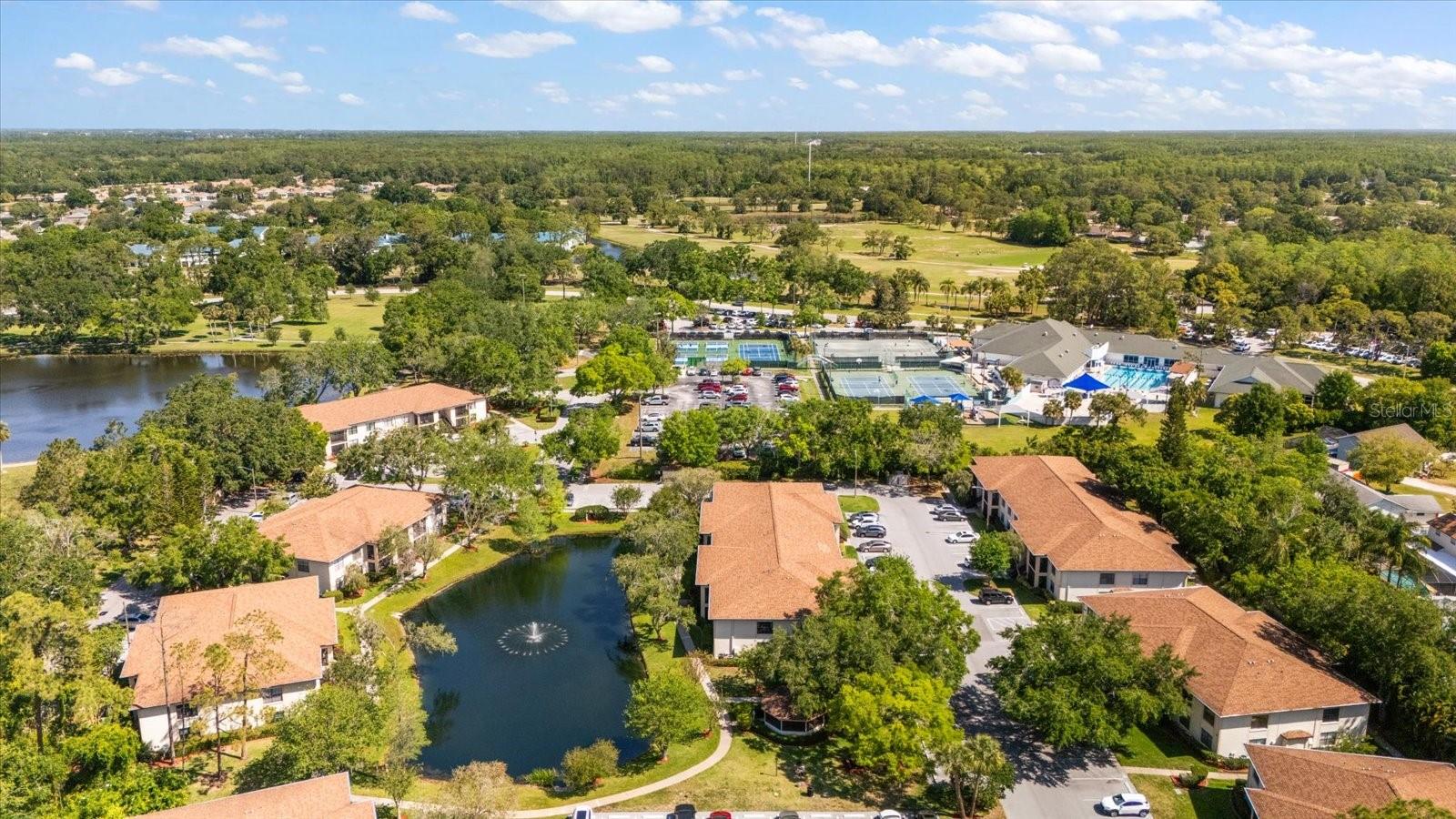 3380 Crystal Court E #g Property Photo