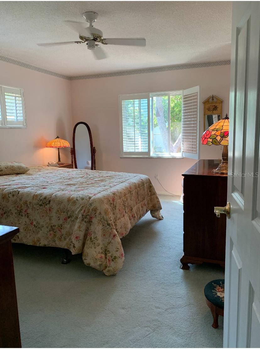 1679 S Lake Ave #4 Property Photo 17