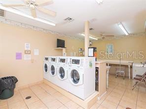 1679 S Lake Ave #4 Property Photo 28