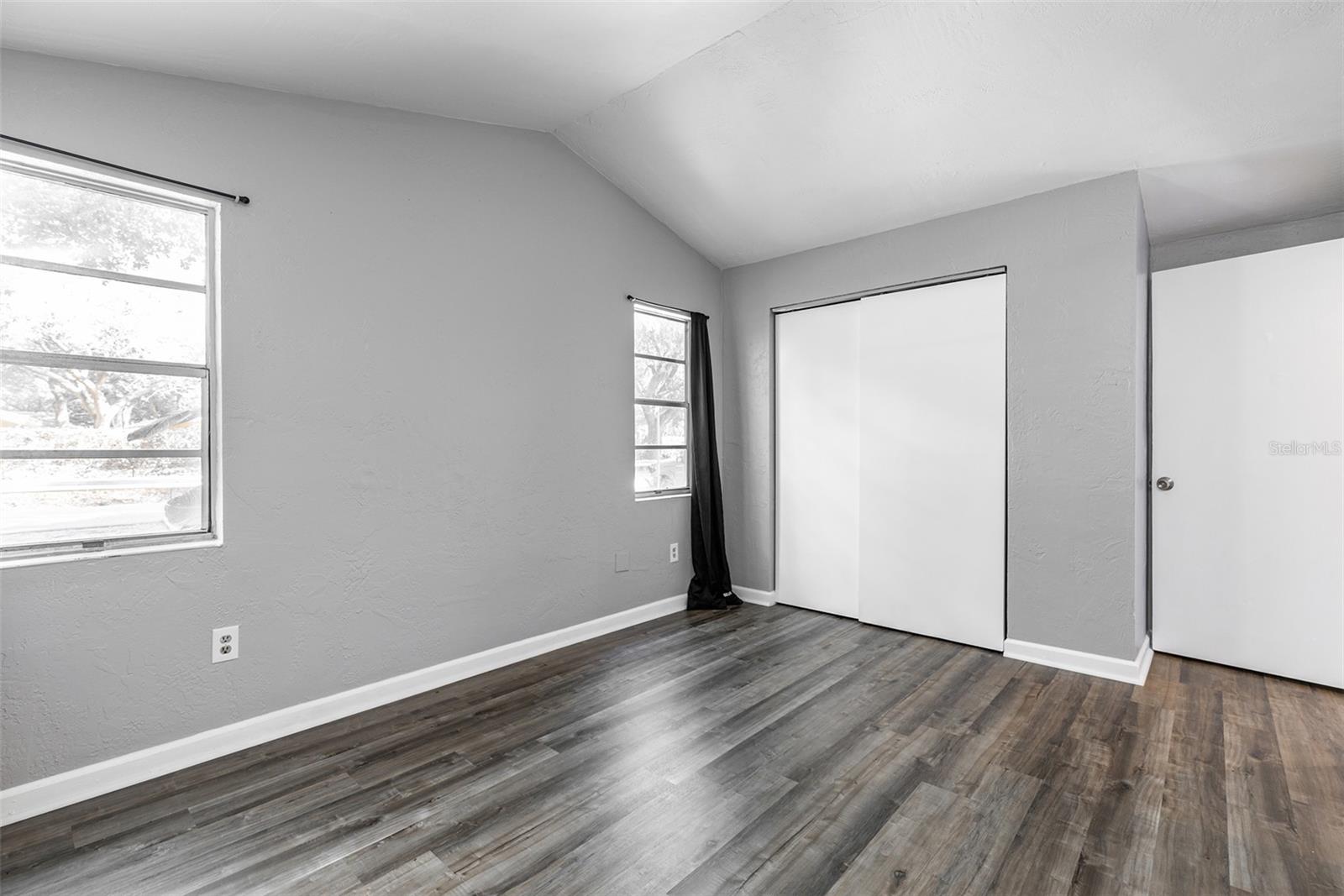 408 3rd Ave Property Photo 17