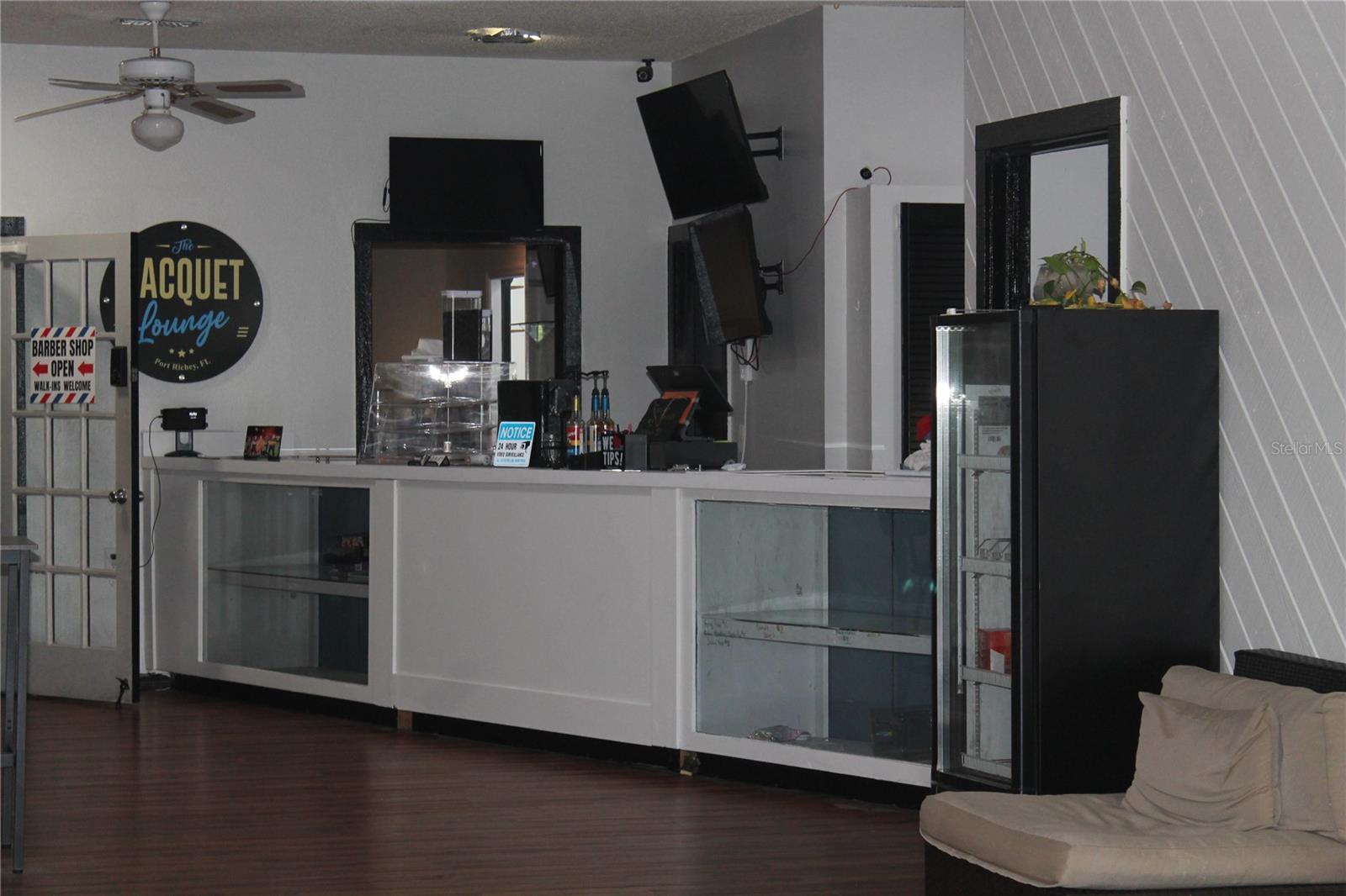 8836 Us Highway 19 #cafe Property Photo 4