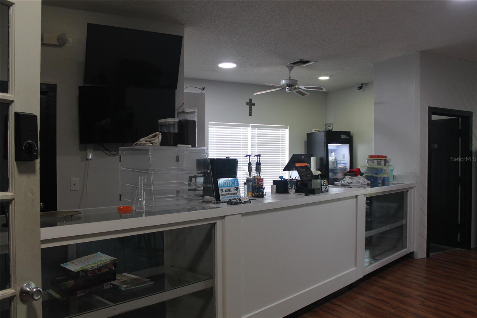 8836 Us Highway 19 #cafe Property Photo 6