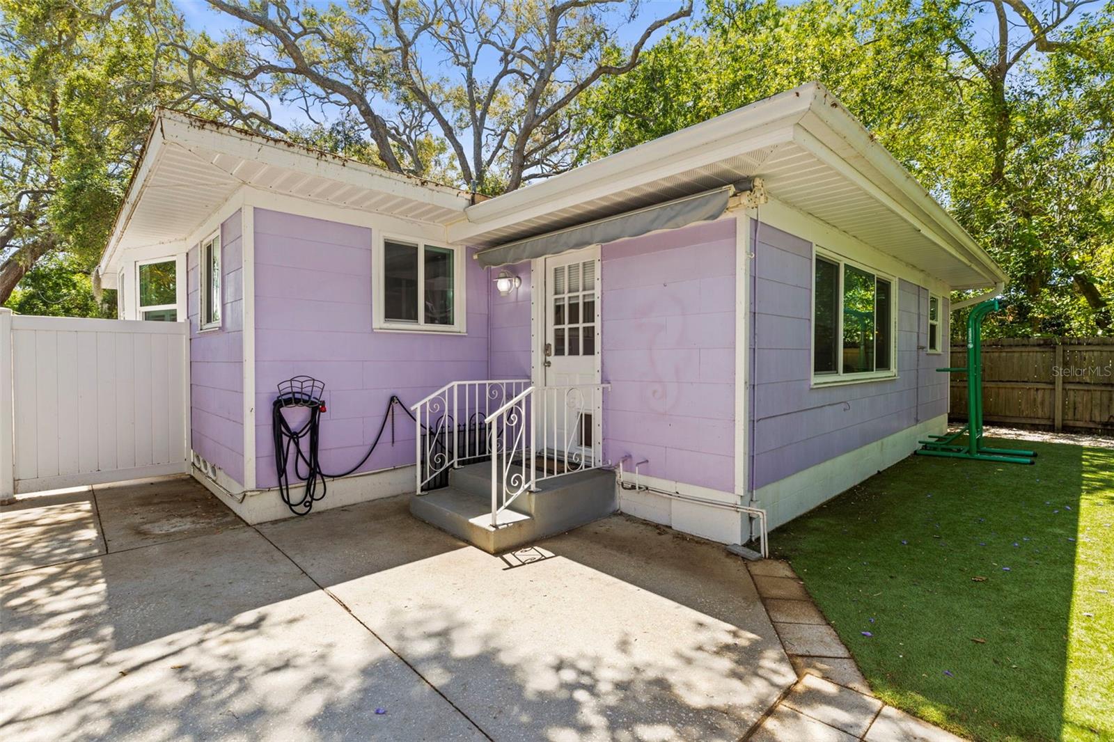522 James St Property Photo 24