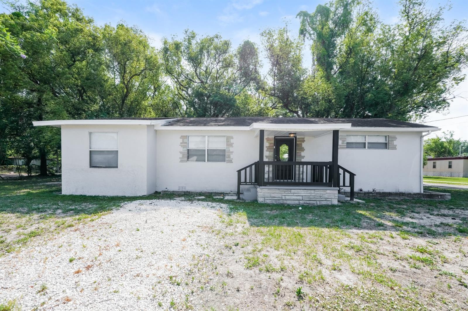 1602 E NEW ORLEANS AVE Property Photo 1