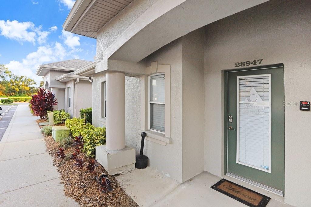 28947 State Road 54 #28947 & 28949 Property Photo 4