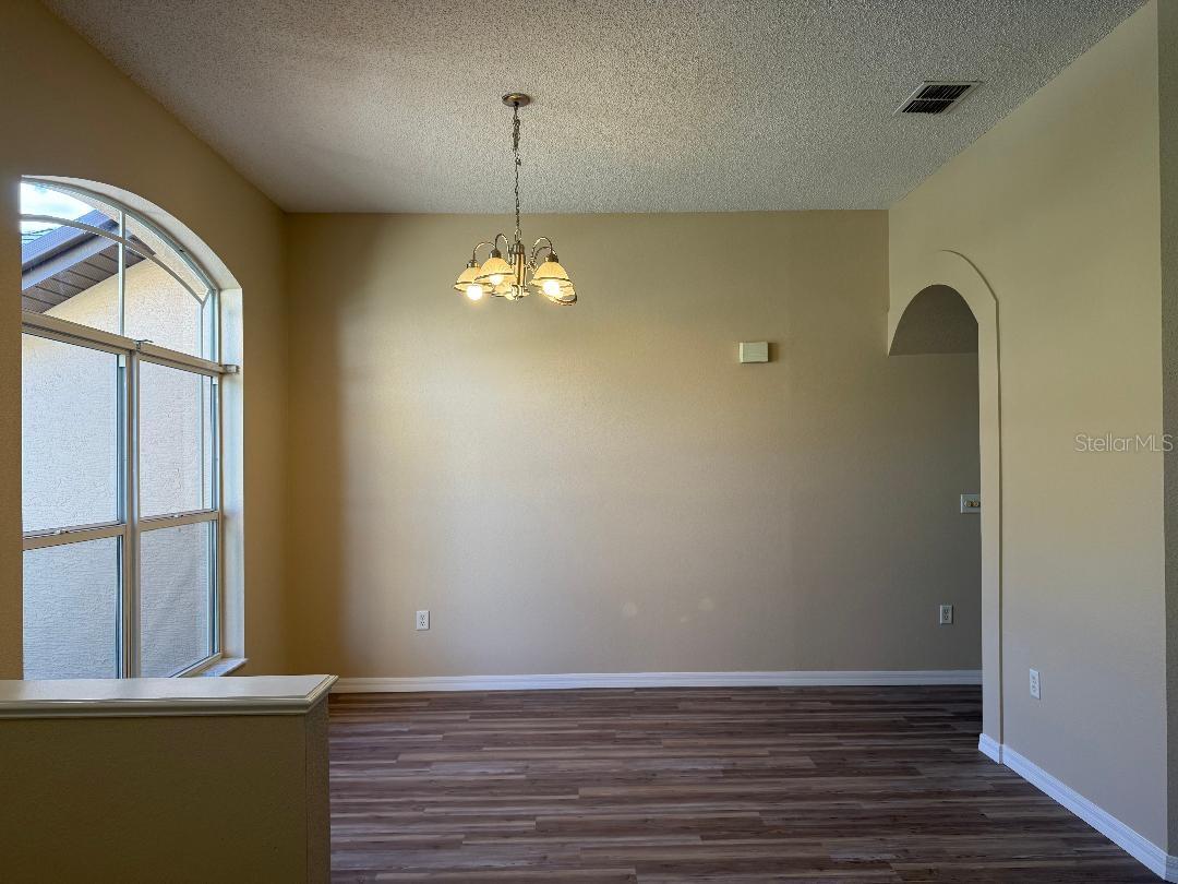 3355 Abeline Rd Property Photo 14
