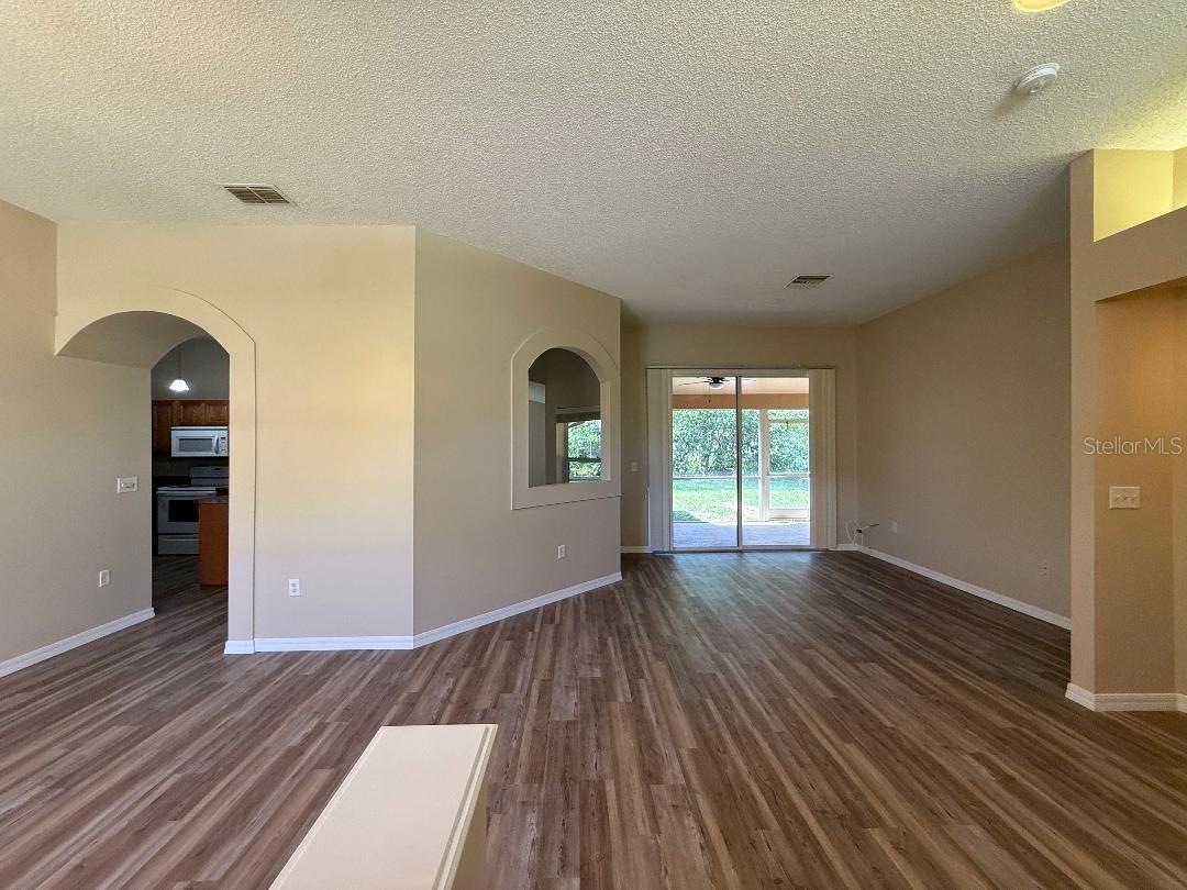 3355 Abeline Rd Property Photo 19
