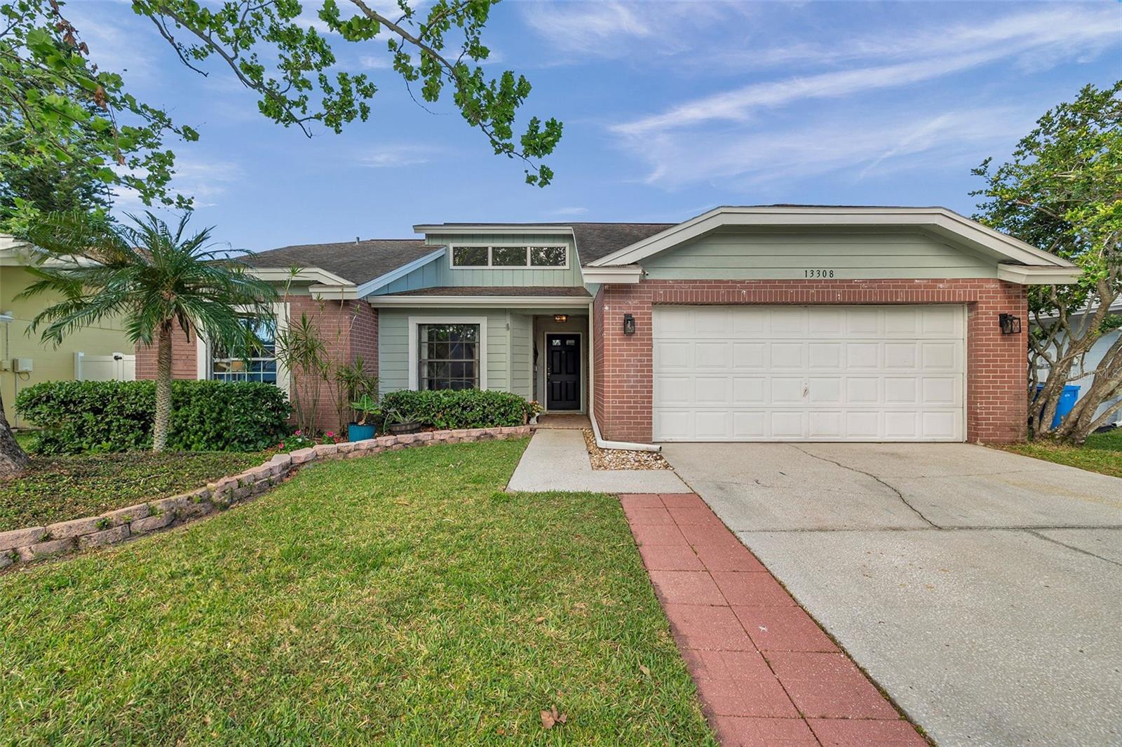 13308 Kearney Way Property Photo