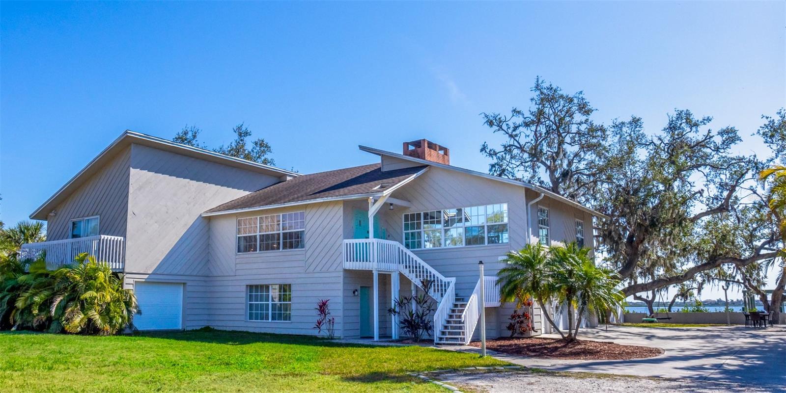 1902 68th Ter E Property Photo