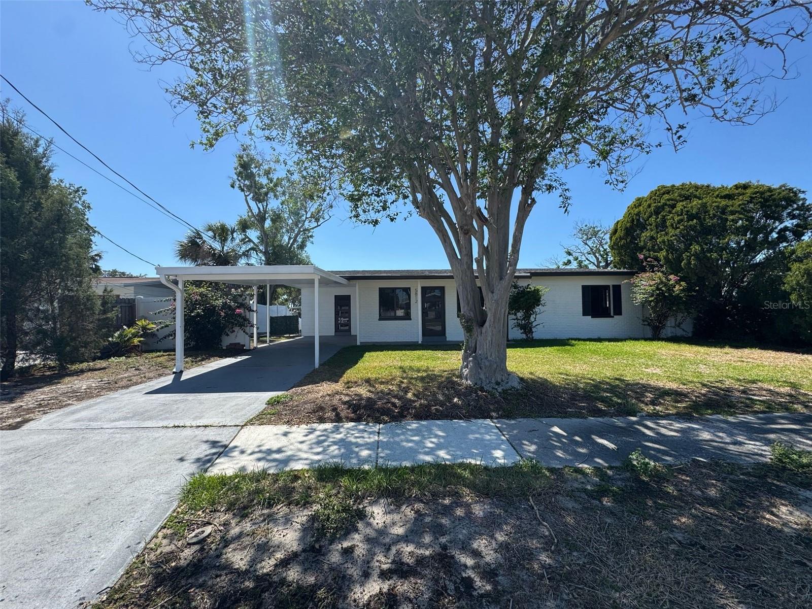 5812 Liverpool Dr Property Photo