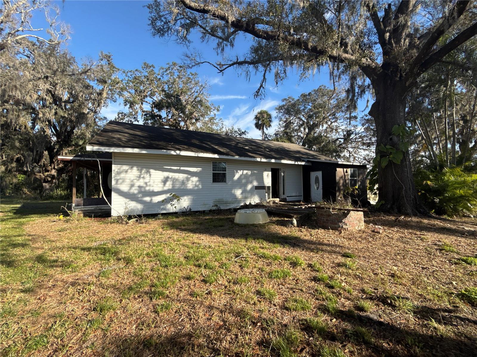 318 N 4th Ave Property Photo