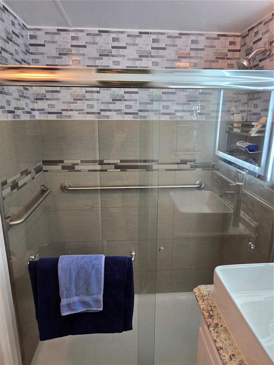 2043 Ketch Cir #c7 Property Photo 15