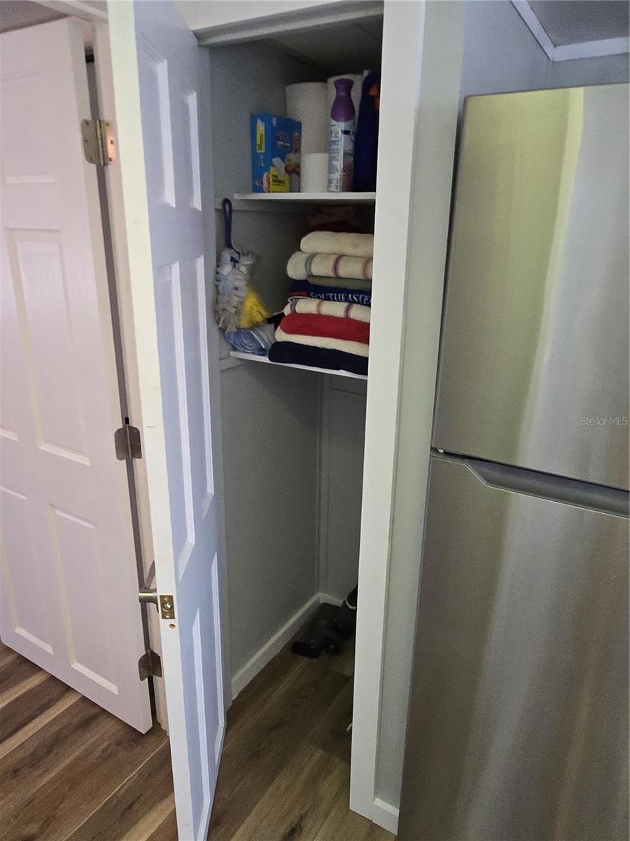 2043 Ketch Cir #c7 Property Photo 24