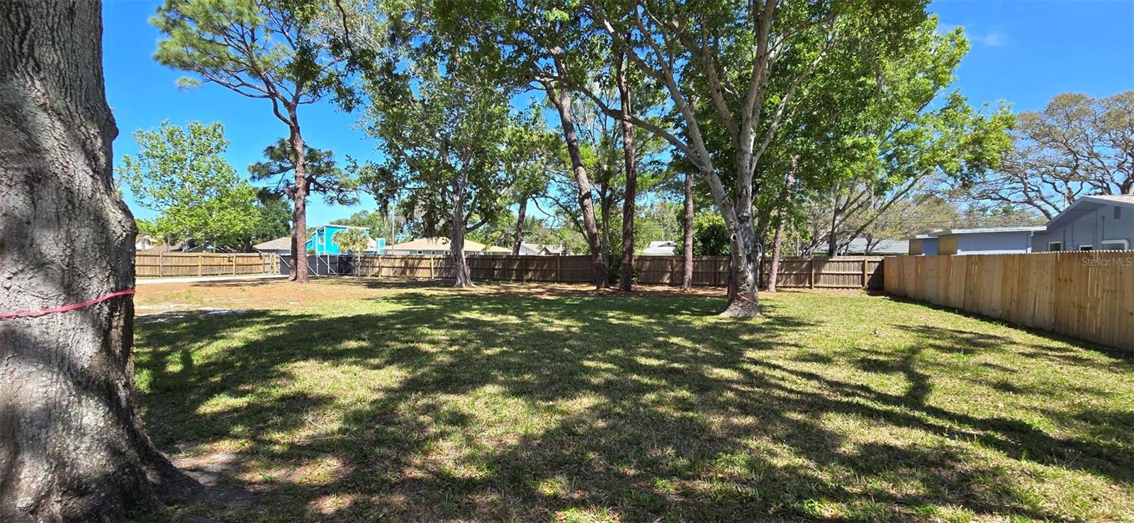 13296 98th Ave N Property Photo 6