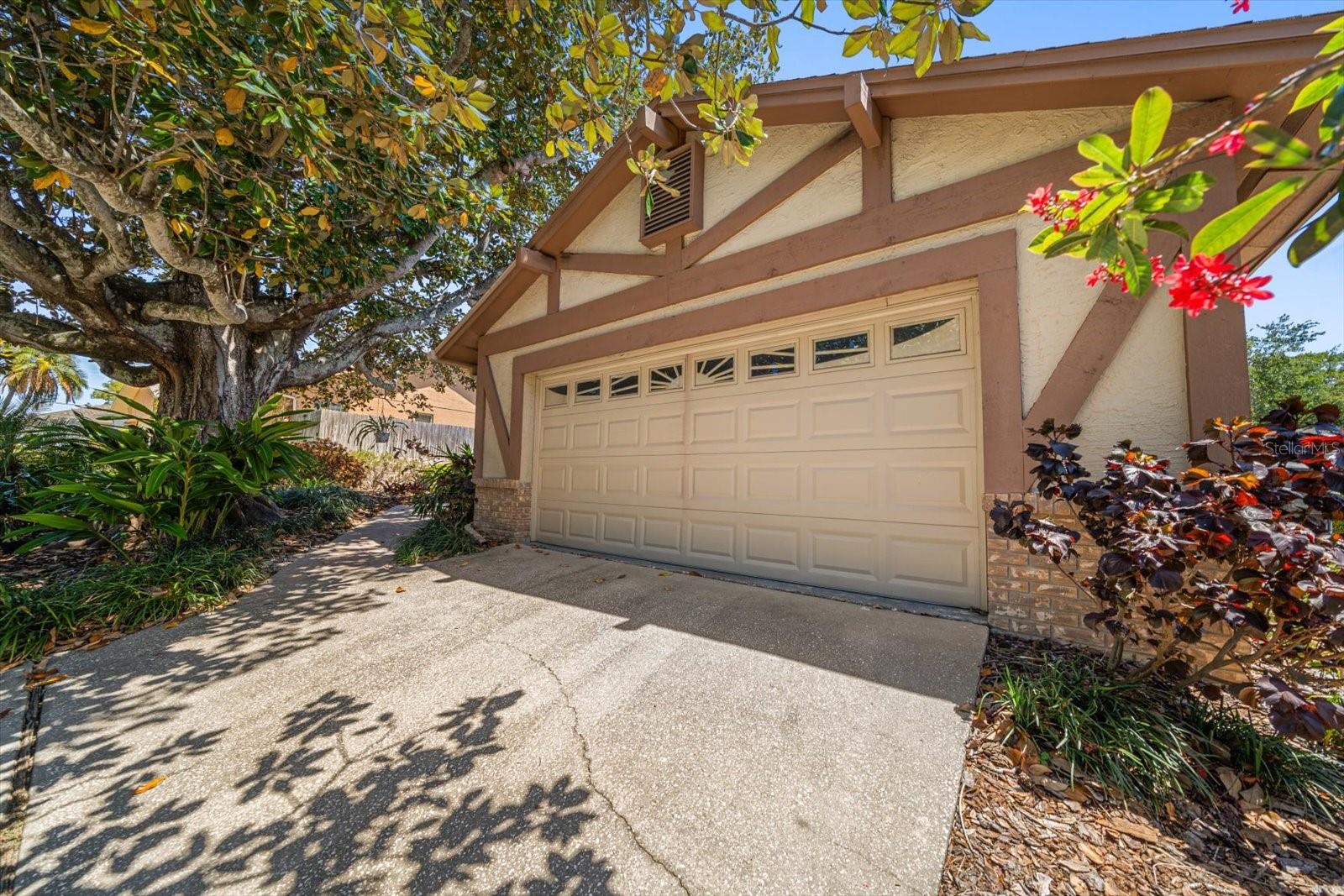 4868 Lake Valencia Blvd E Property Photo 9