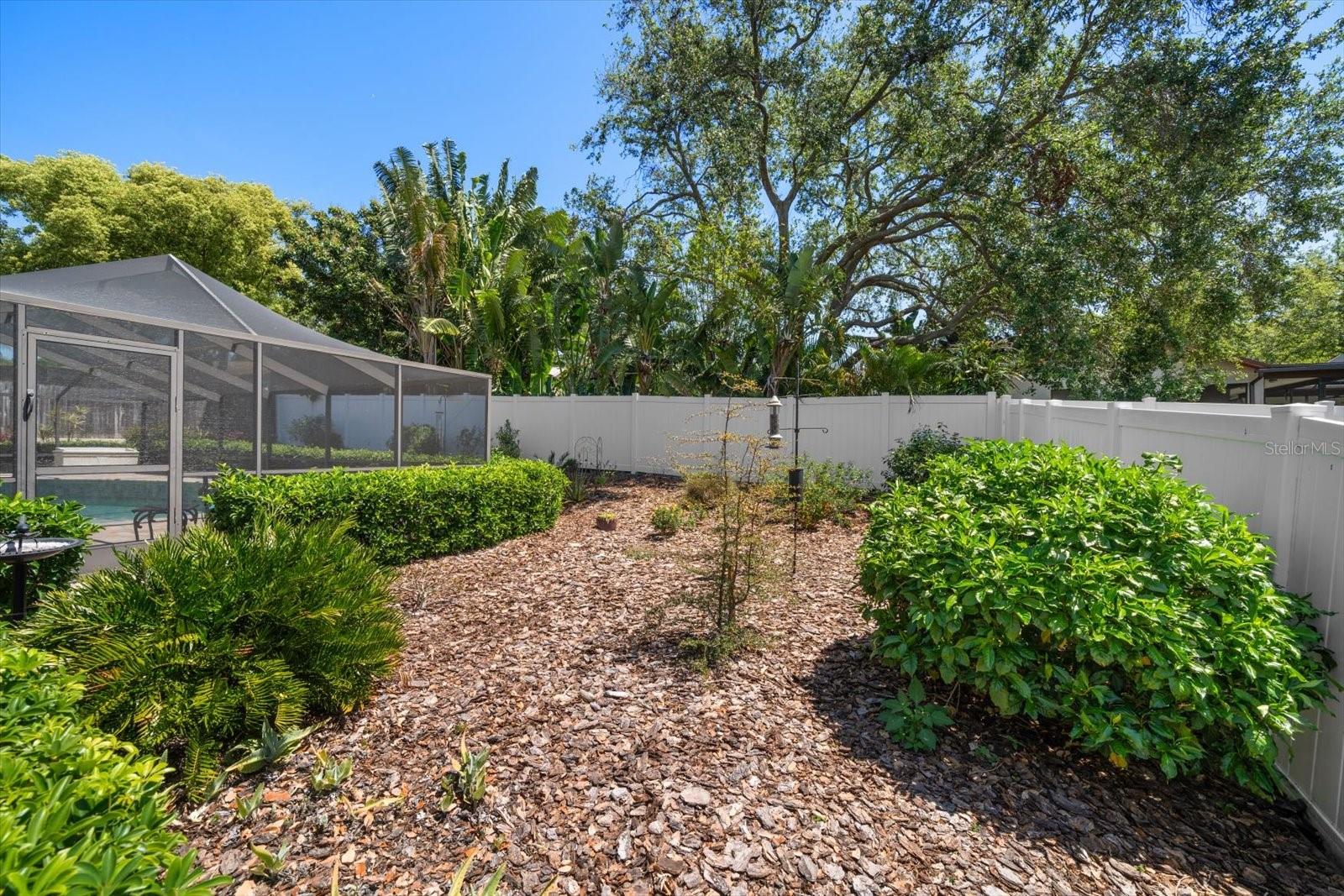 4868 Lake Valencia Blvd E Property Photo 32