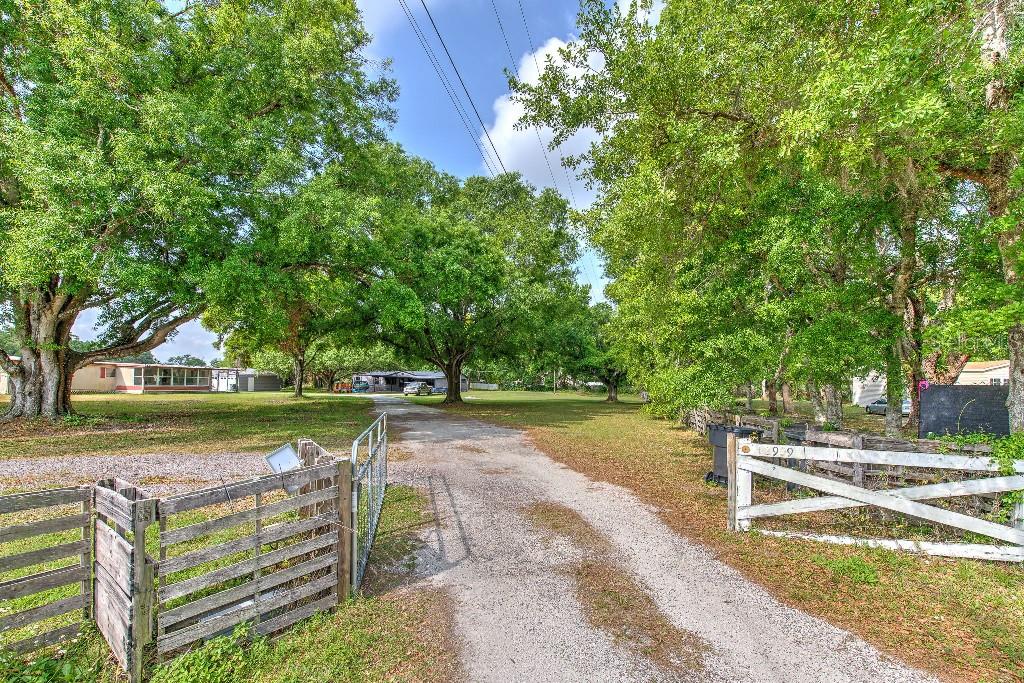 12909 Fairgreen Rd Property Photo