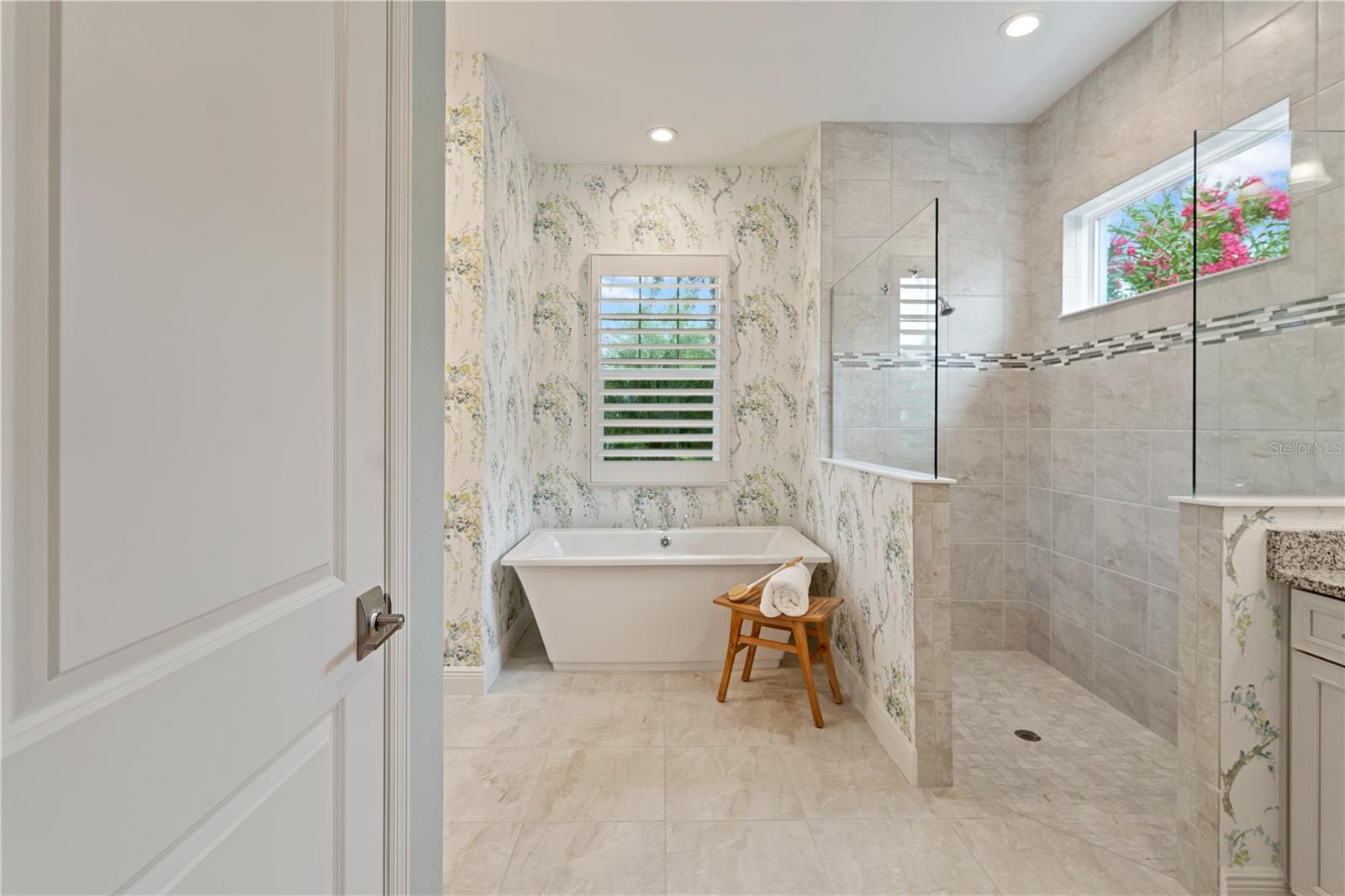 716 Manns Harbor Dr Property Photo 37