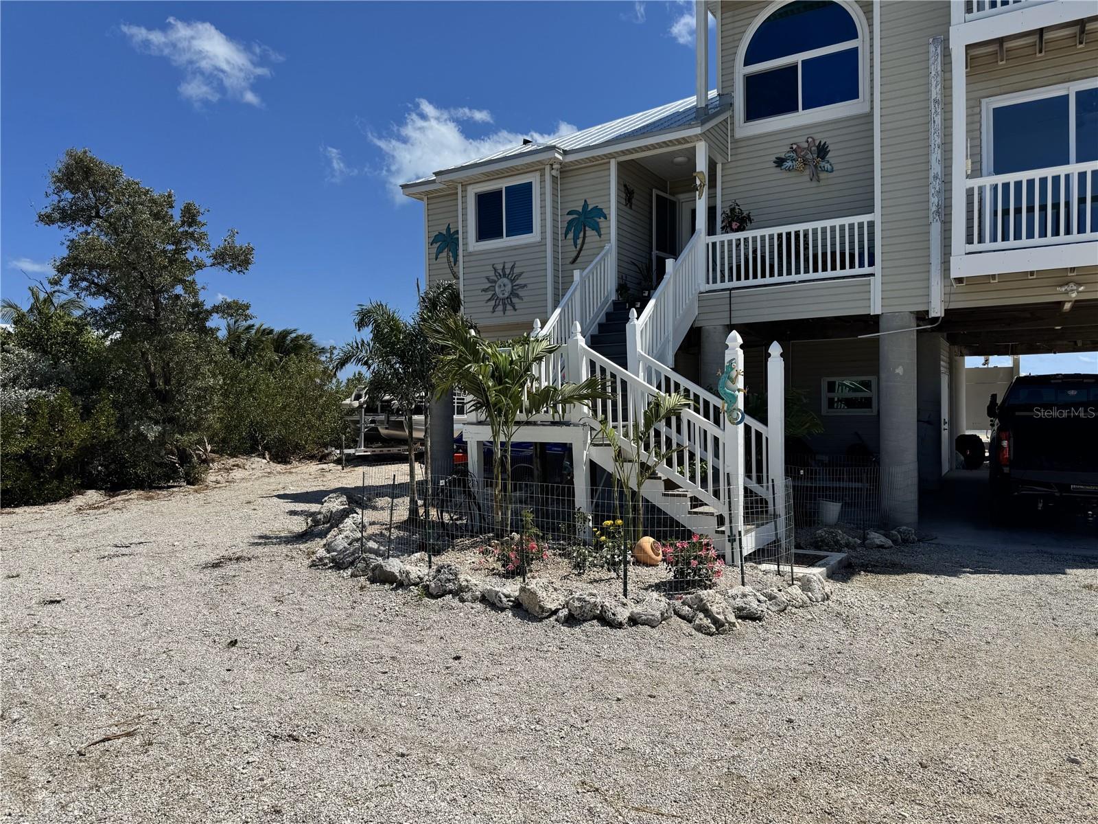 1659 Long Beach Dr Property Photo 45