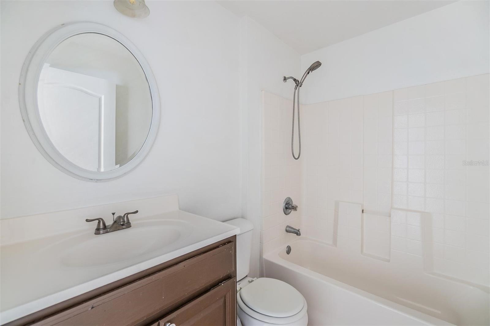 1524 Marsh Wood Dr Property Photo 10