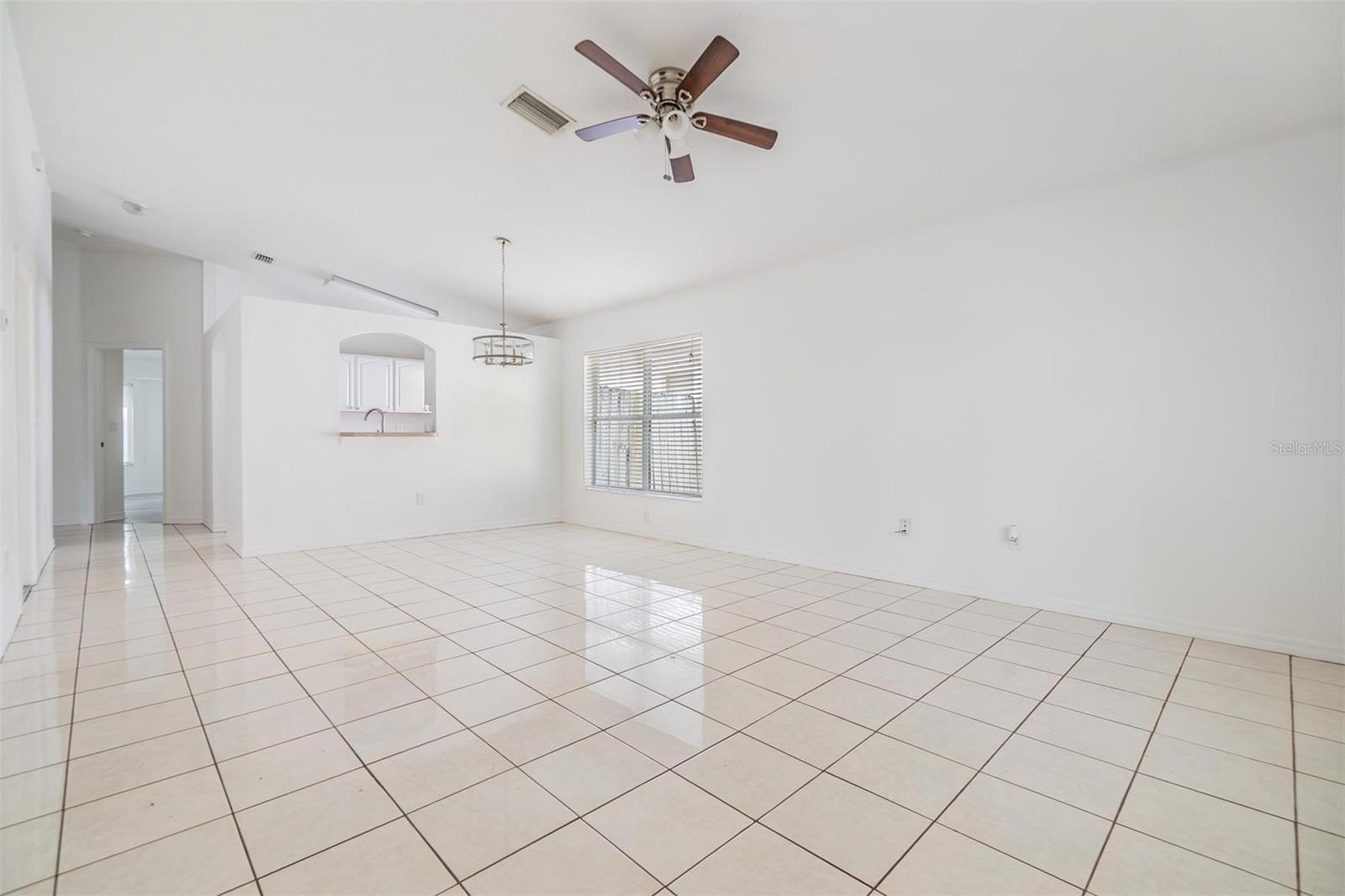 1524 Marsh Wood Dr Property Photo 12