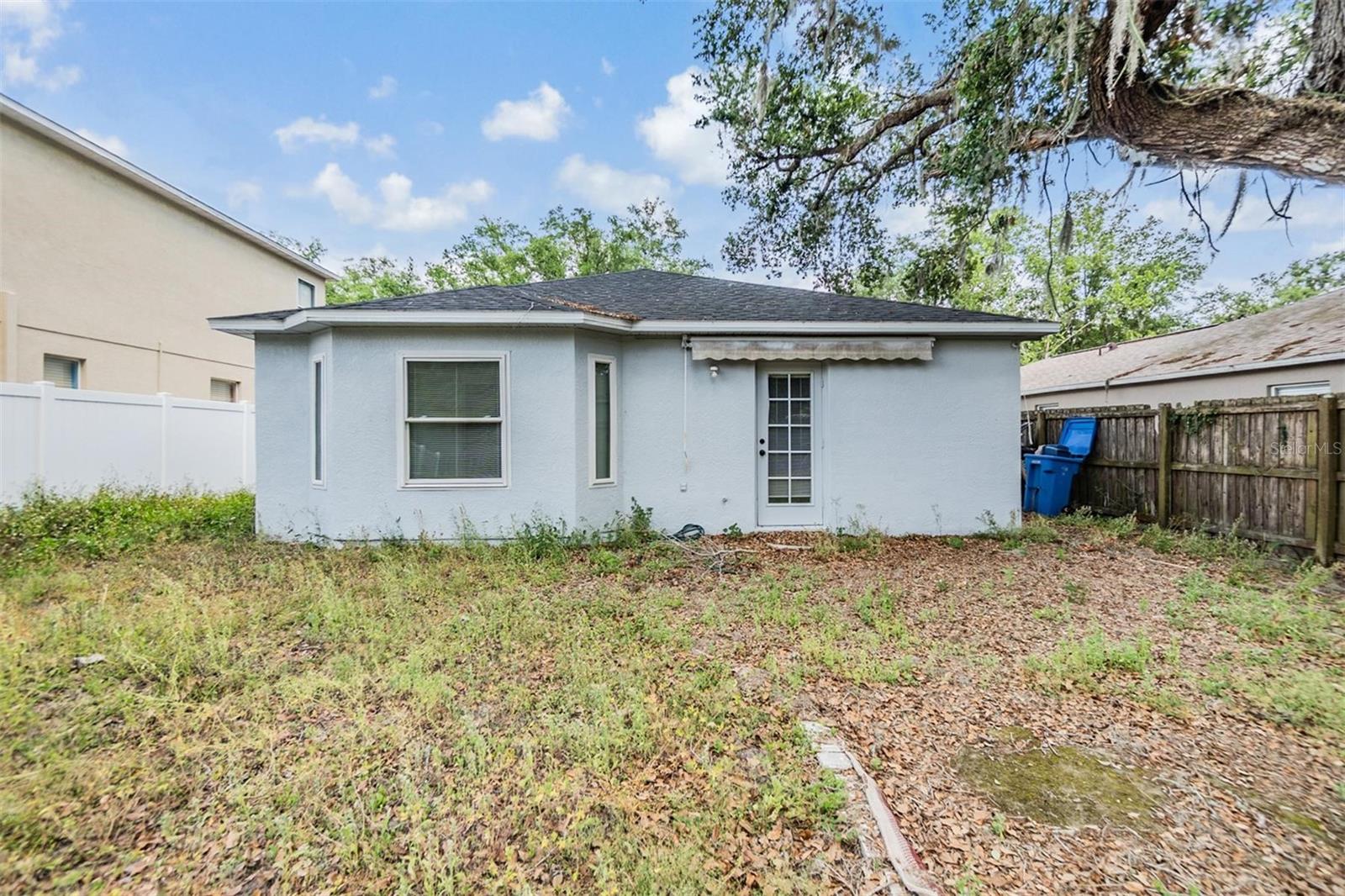 1524 Marsh Wood Dr Property Photo 26