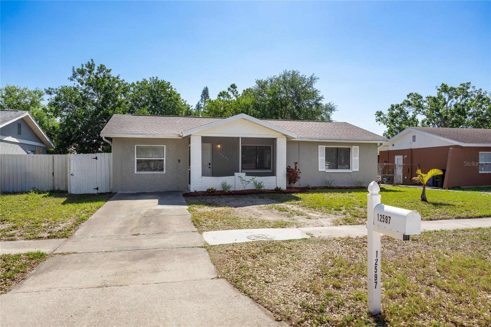 12597 Cumberland Dr Property Photo