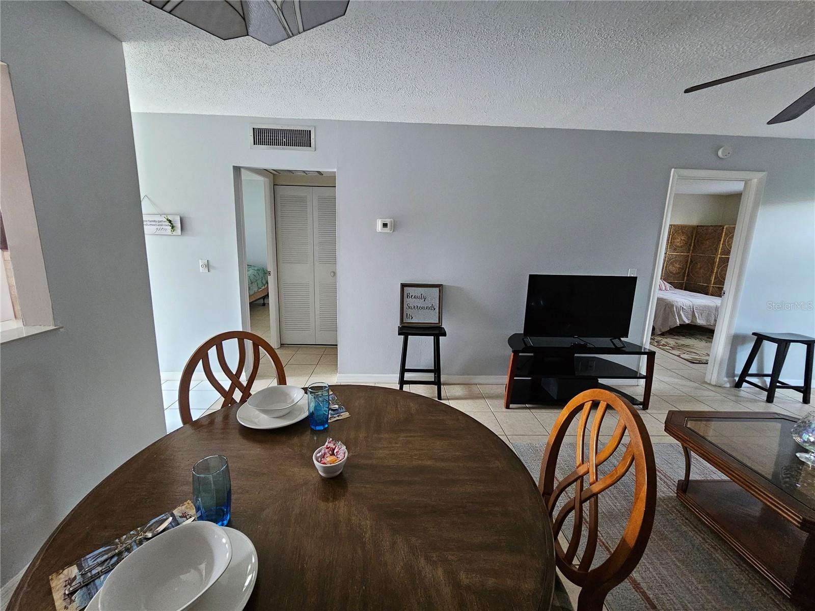 13813 Mission Oaks Blvd Property Photo 8