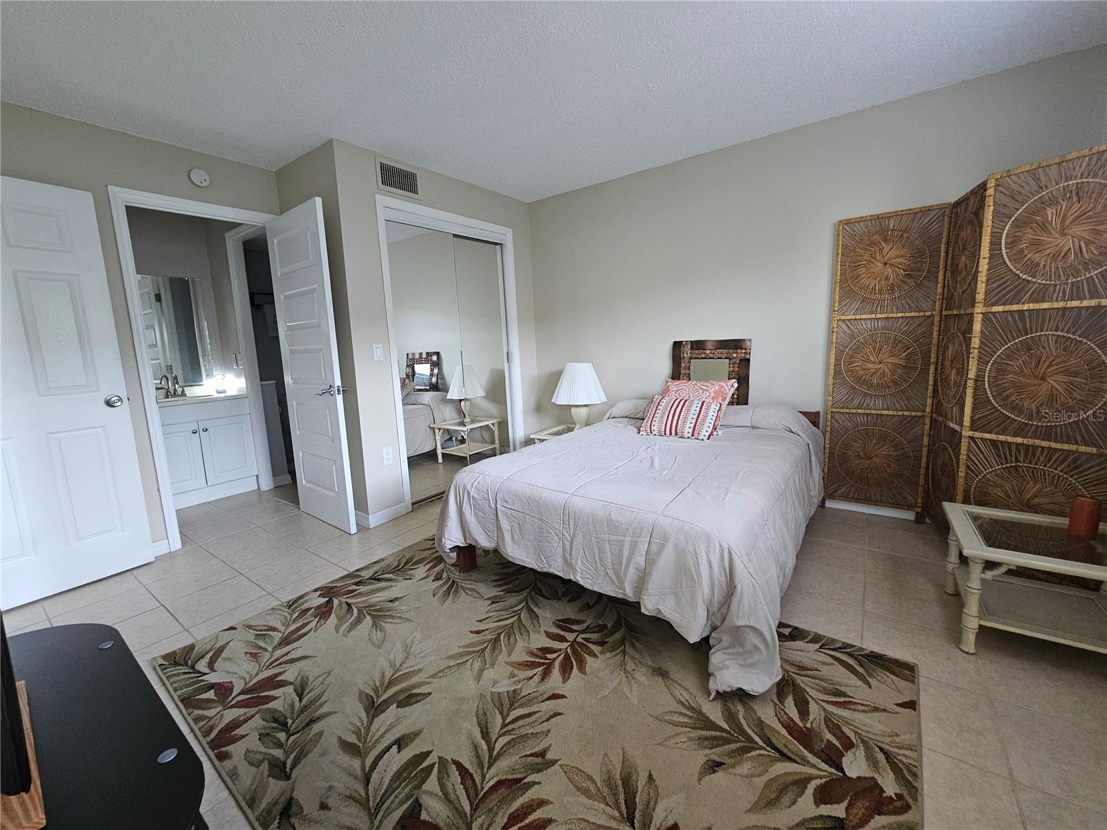13813 Mission Oaks Blvd Property Photo 21